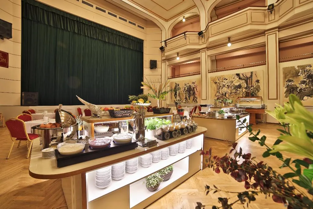 Restaurant, Ariston & Ariston Patio Hotel Prague, Prague