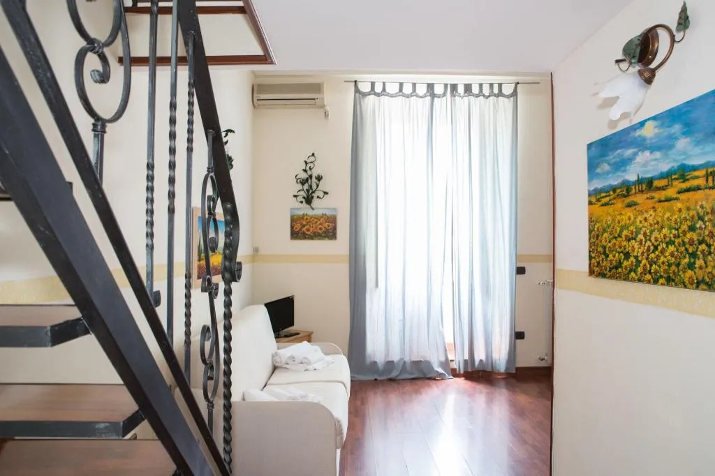 Room, Mergellina, Naples