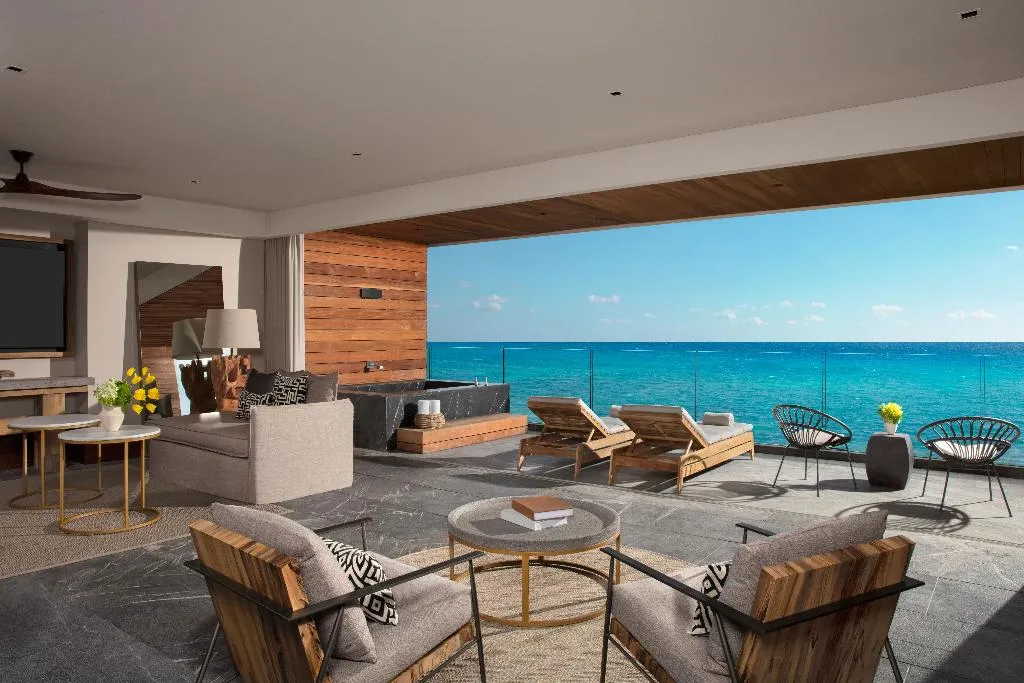 SUITE SUPERIOR OCEAN FRONT Room, Impression Moxché by Secrets, Cancun Area