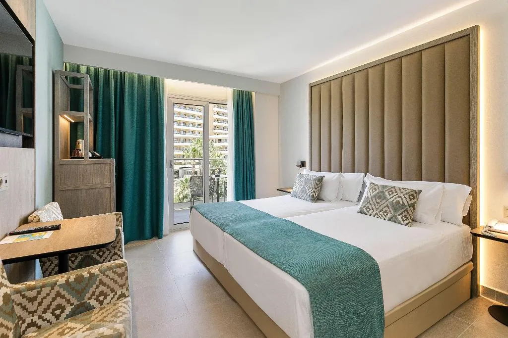 DOUBLE POOL VIEW Room, Sol Torremolinos Don Marco, Costa Del Sol