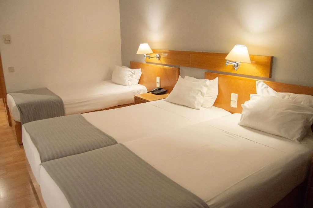 Room, TRYP Montijo Parque Hotel, Lisbon