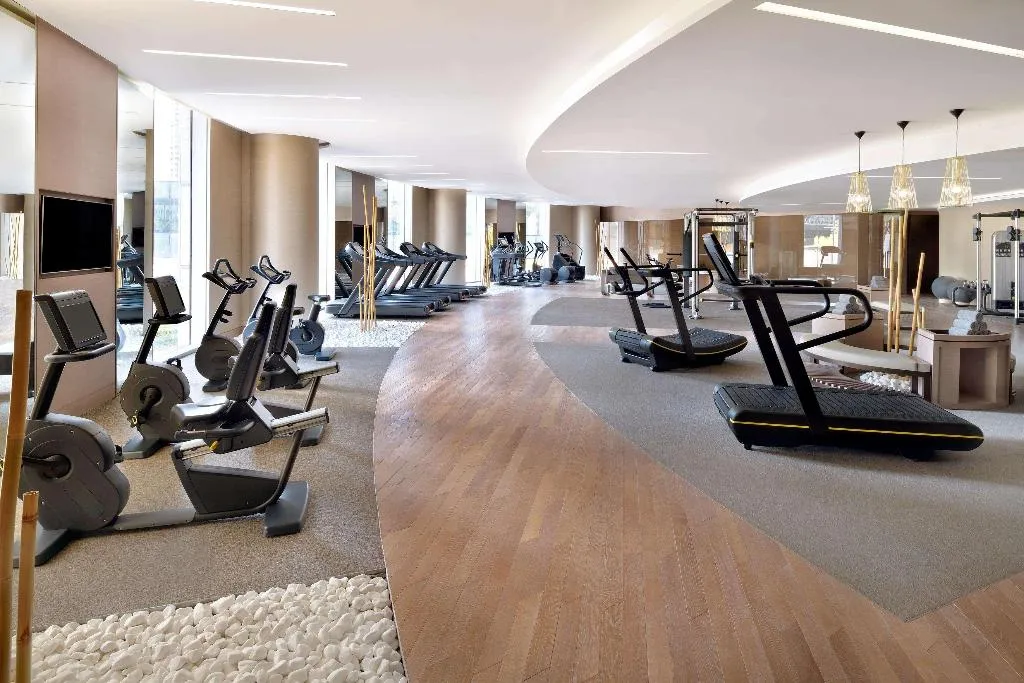Sports and Entertainment, Address Sky View Hotel, Dubai