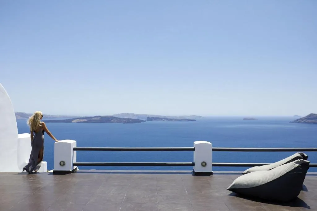 General view, Oia Suites, Santorini
