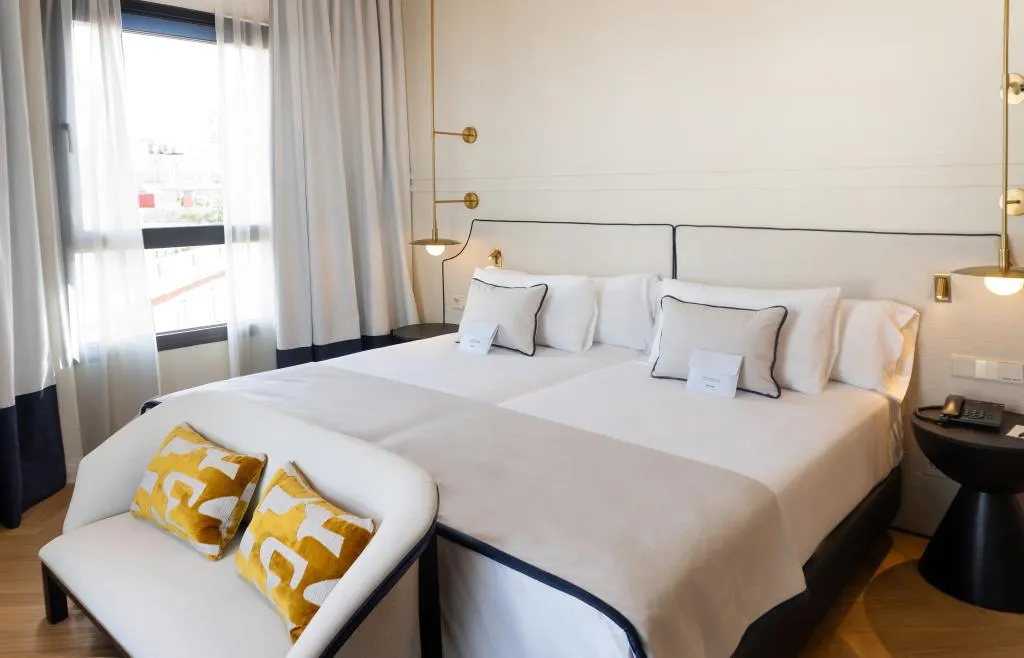 Double or Twin STANDARD Room, Sercotel Sevilla Don Luciano, Seville