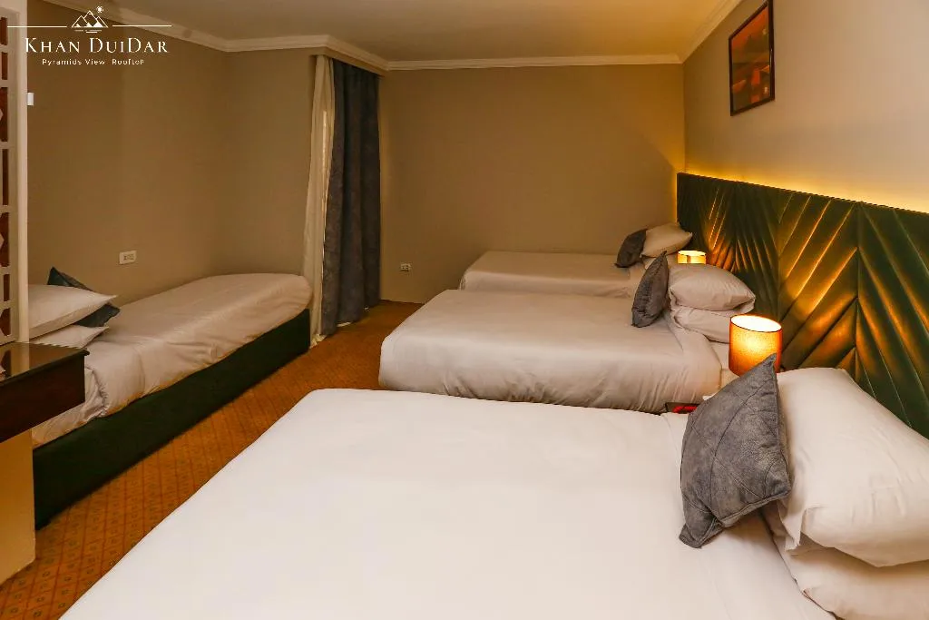 QUADRUPLE FOUR BEDROOMS ONE BATHROOM Room, Khan Duidar Inn - Pyramids View Rooftop, Cairo