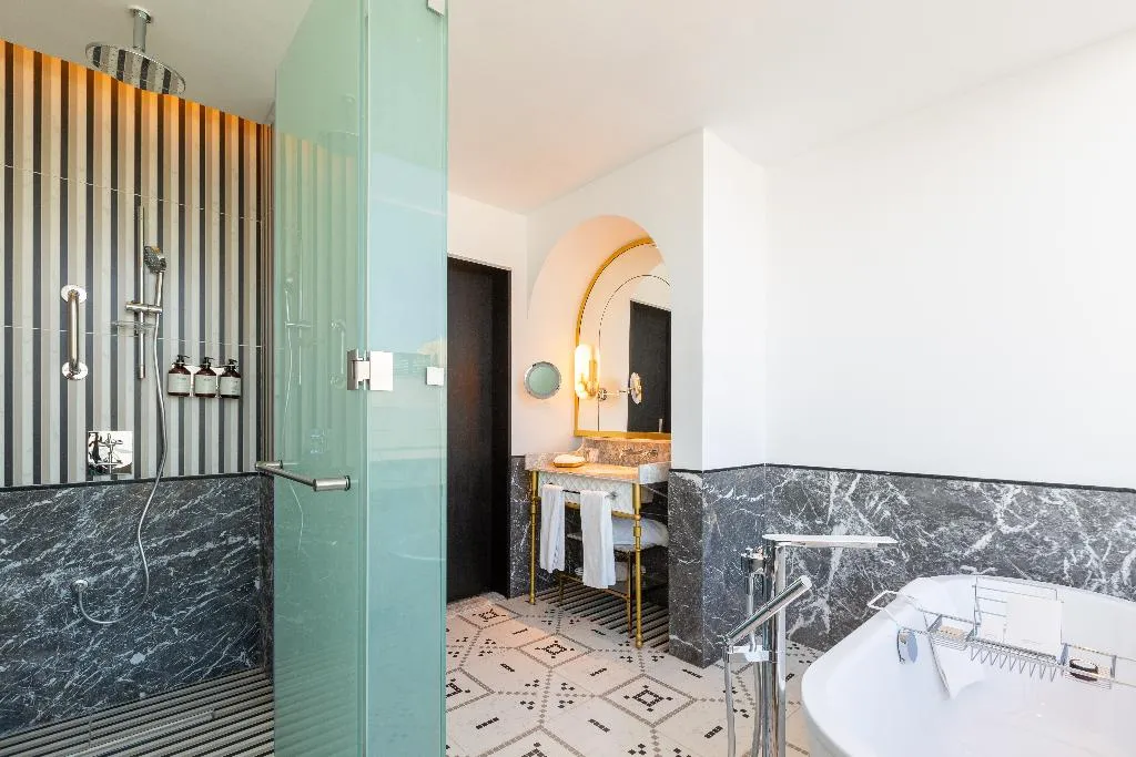 DOUBLE KING SIZE BED Room, Fairmont Residences La Marina Rabat-Sale, Rabat