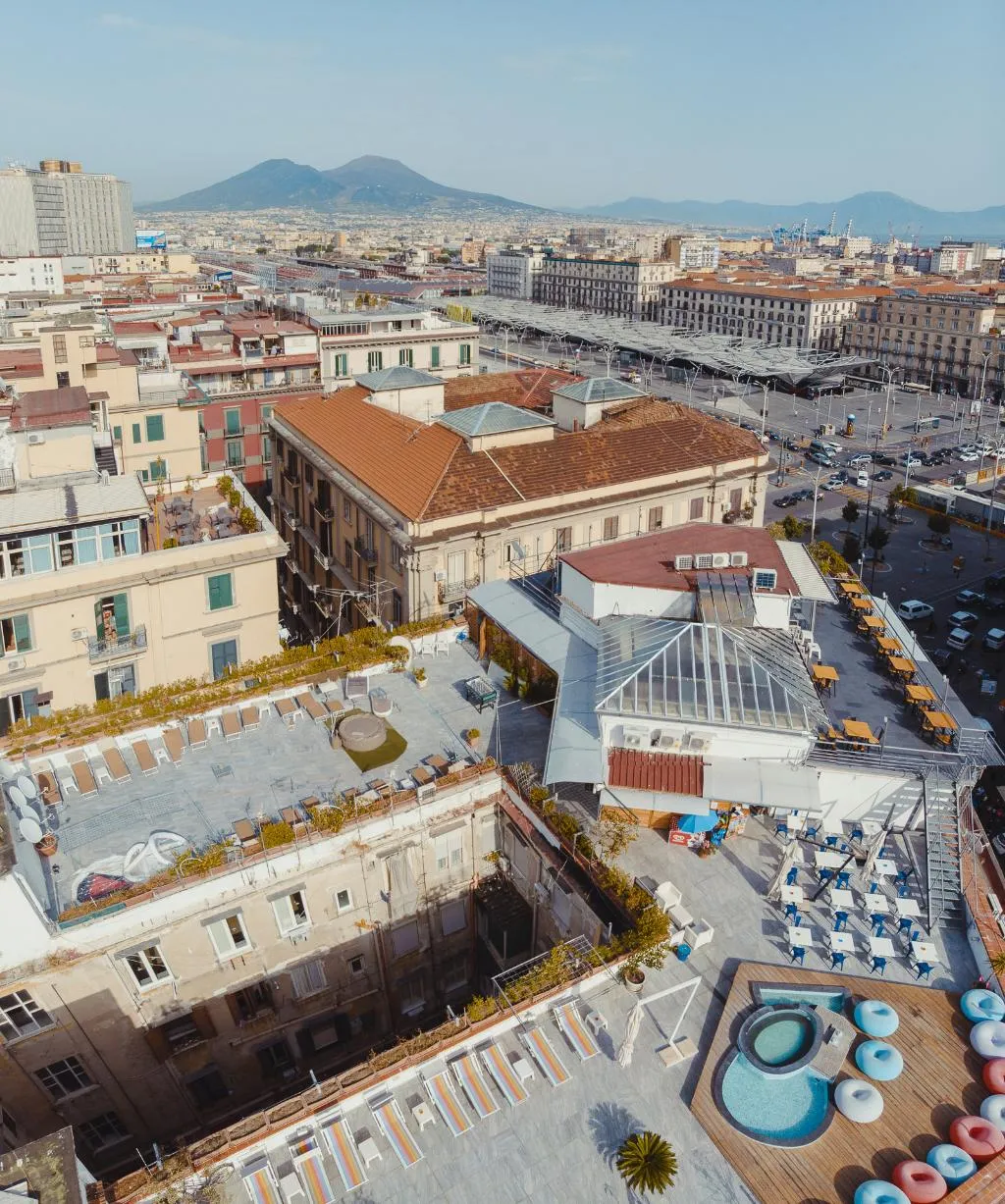 General view, Sweet Sleep Bed, Naples