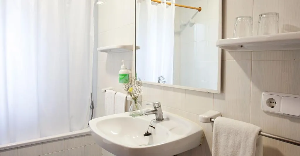 Double or Twin WITH BALCONY Room, Hotel Cala Murada, Majorca