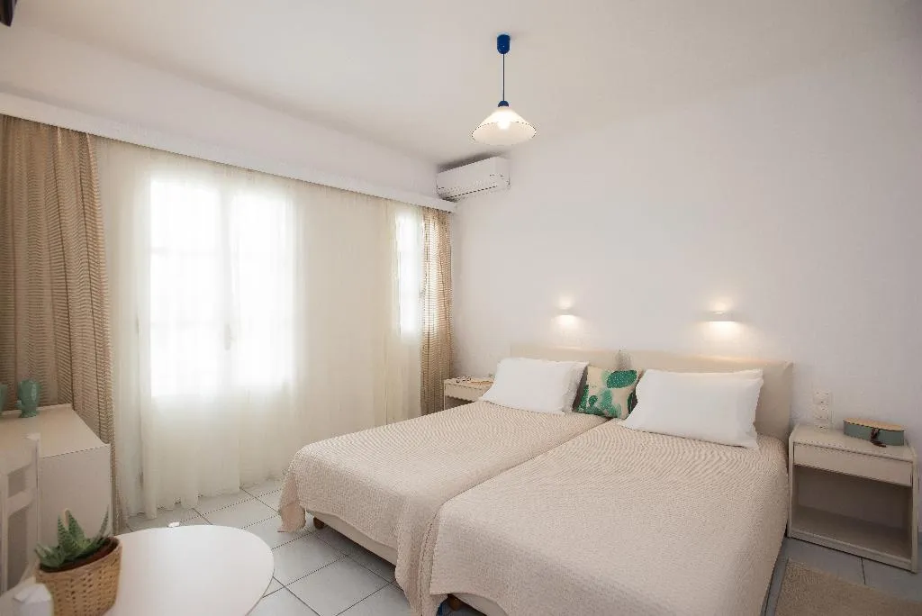 Double or Twin STANDARD Room, Charissi, Mykonos