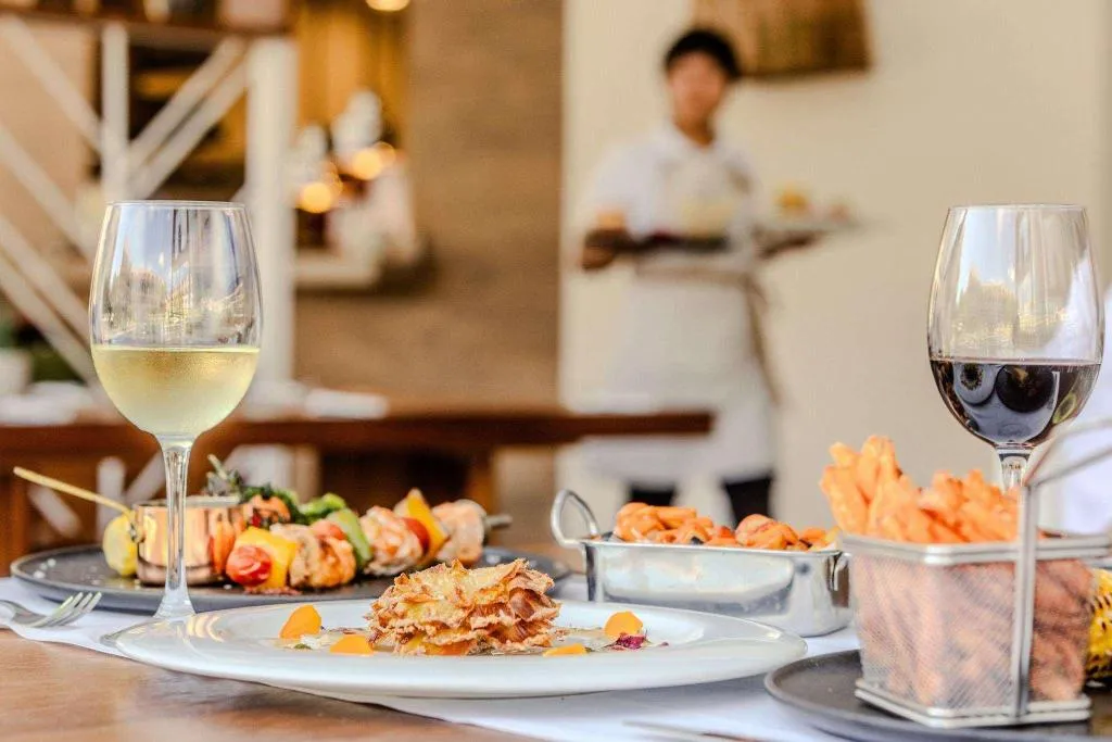 Restaurant, Zafiro Palace Palmanova, Majorca