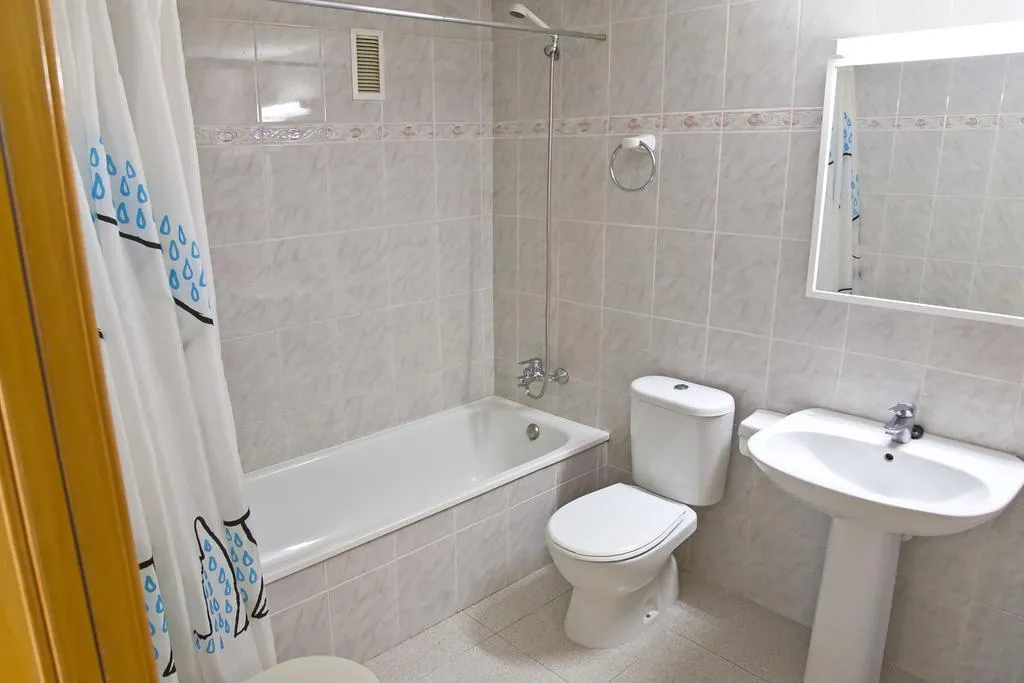 APARTMENT CAPACITY 6 Room, Ses Illes, Costa Brava