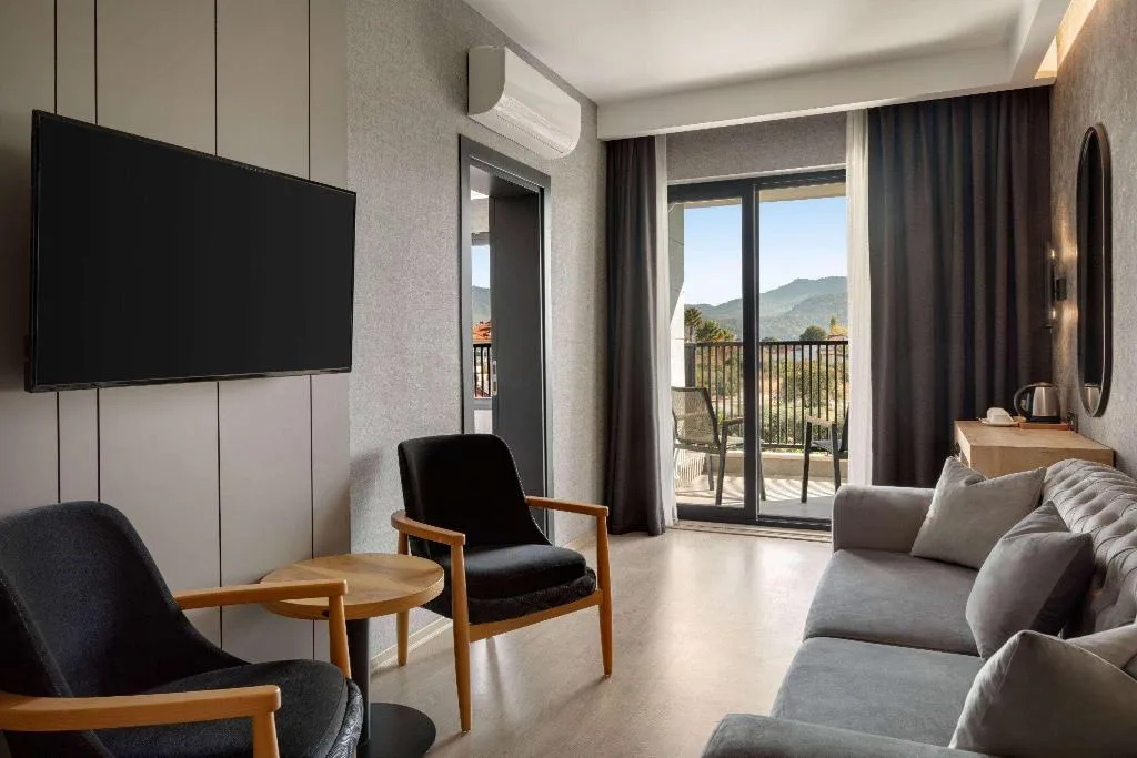 SUITE STANDARD Room, Ramada By Wyndham Dalaman, Dalaman