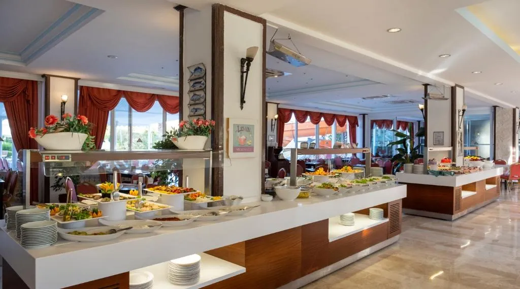 Restaurant, Pine House Hotel, Antalya