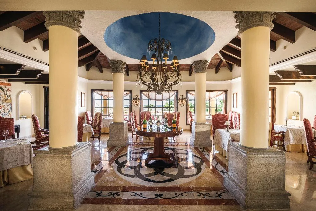 Restaurant, Royal Hideaway Playacar All Inclusive, Cancun Area