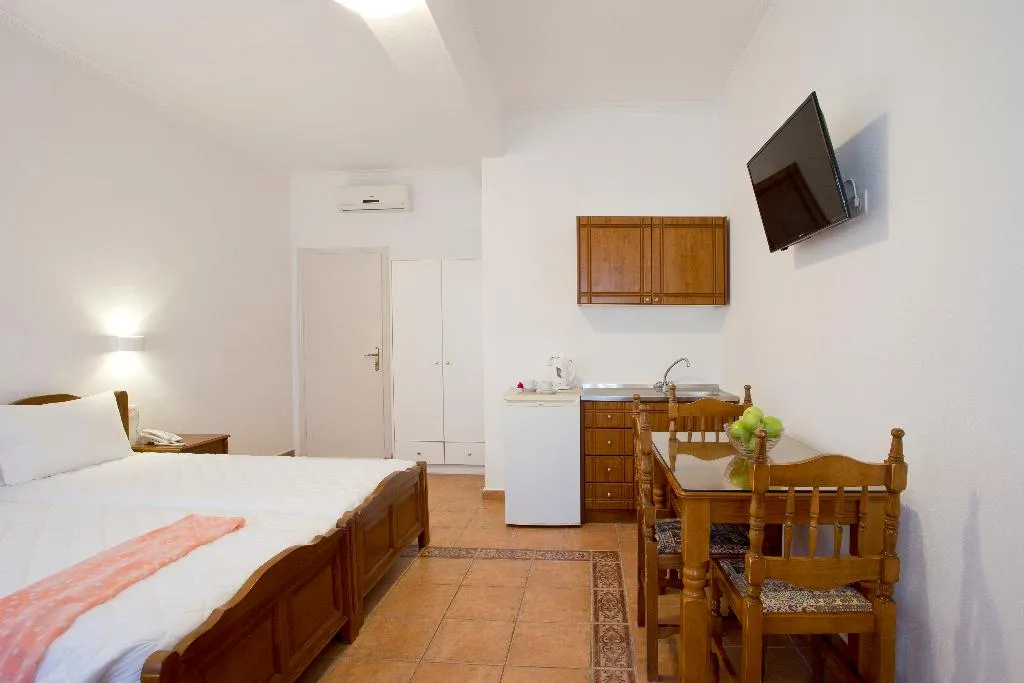 STUDIO STANDARD Room, Alexandra, Santorini