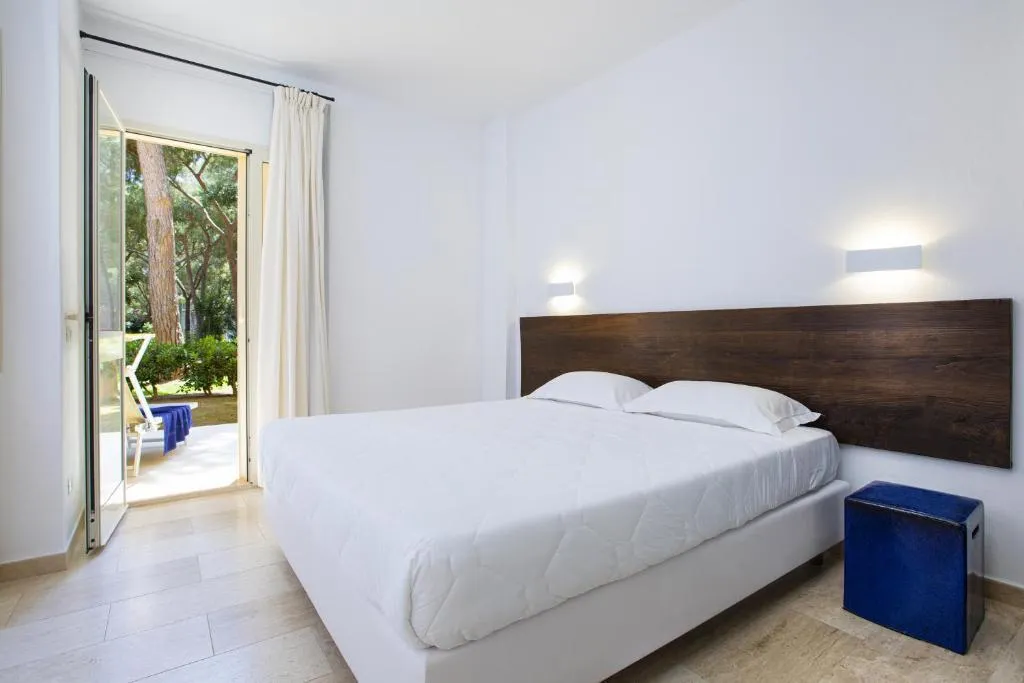 FAMILY ROOM TWO BEDROOMS ONE BATHROOM Room, Tirreno Resort, Olbia