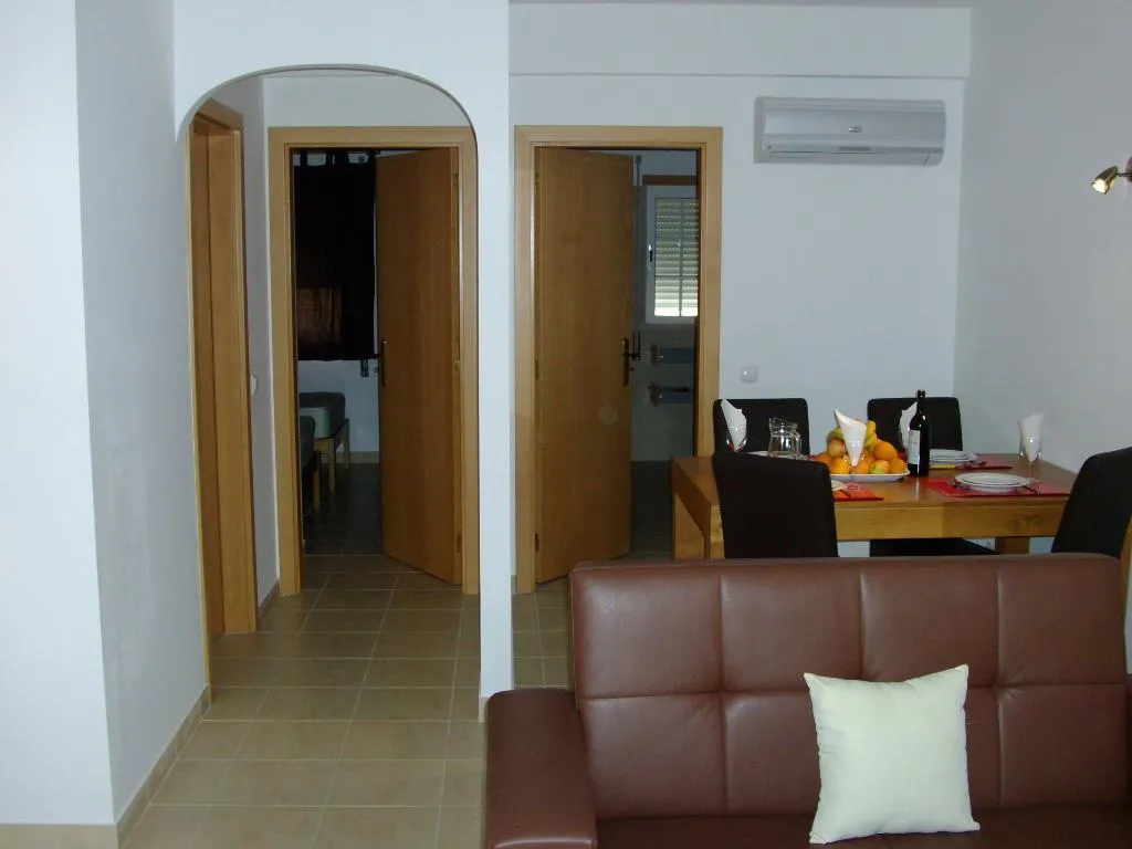 APARTMENT ONE BEDROOM Room, RC - Pata Residence, Algarve