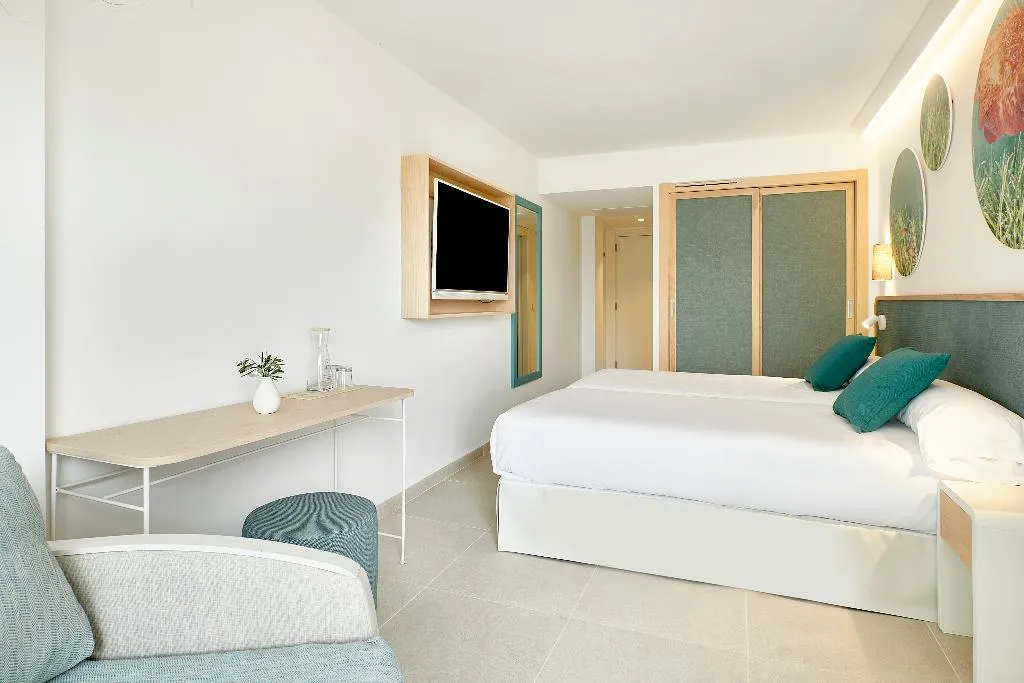 DOUBLE SINGLE USE PREMIUM Room, Iberostar Selection Albufera Park All Inclusive, Majorca