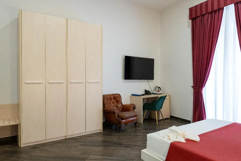 QUADRUPLE STANDARD Room, Hotel San Michele, Naples