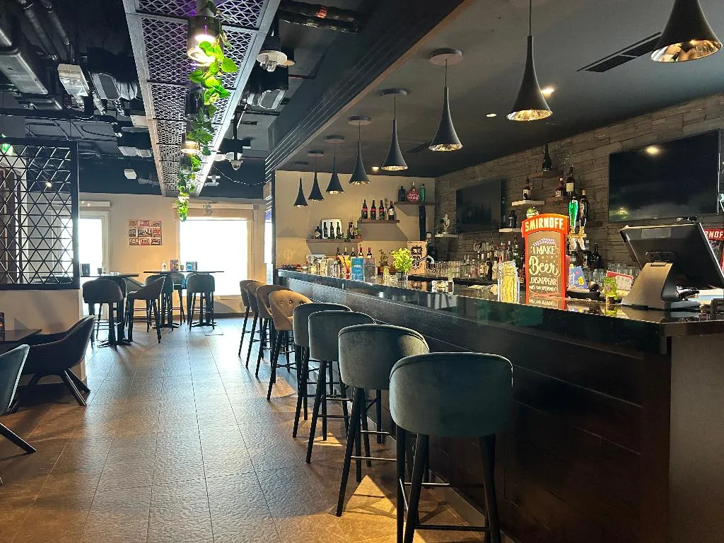 Bar, Hampton by Hilton Dubai Al Barsha, Dubai