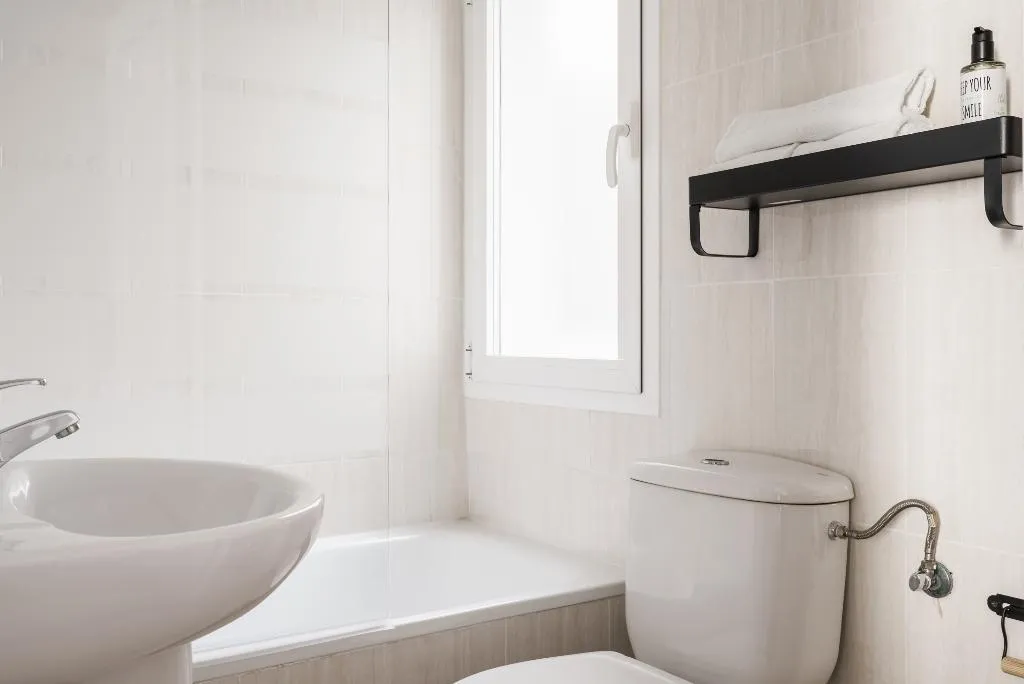 STUDIO STANDARD Room, Smartr Madrid Gran Via 47, Madrid