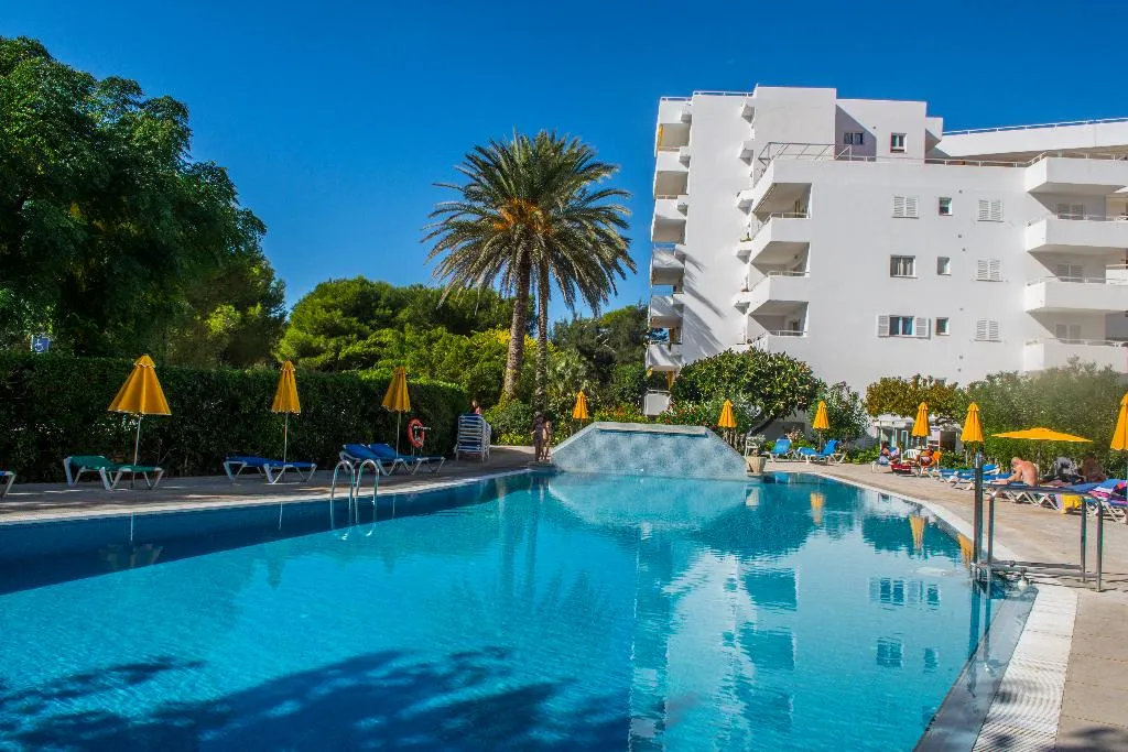 General view, Hamilton Court, Menorca