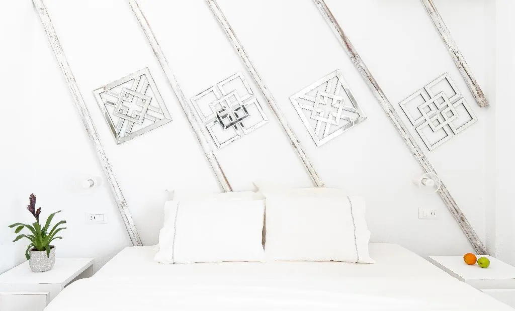 TRIPLE TWO BEDS Room, The Museum Project Oia, Santorini