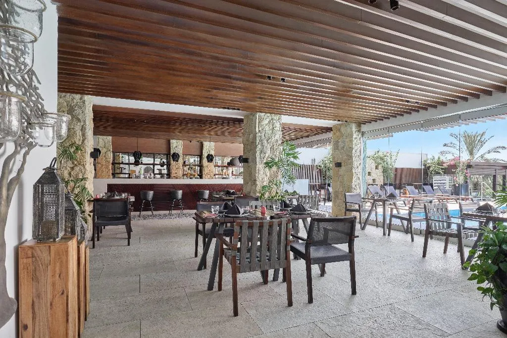 Restaurant, Holiday Inn Cairo Maadi, Cairo