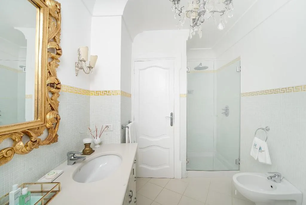 Room, Villa Boheme Exclusive Luxury Suites, Naples