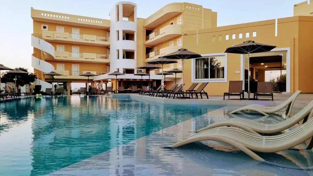 Pool, Sunny Bay, Crete