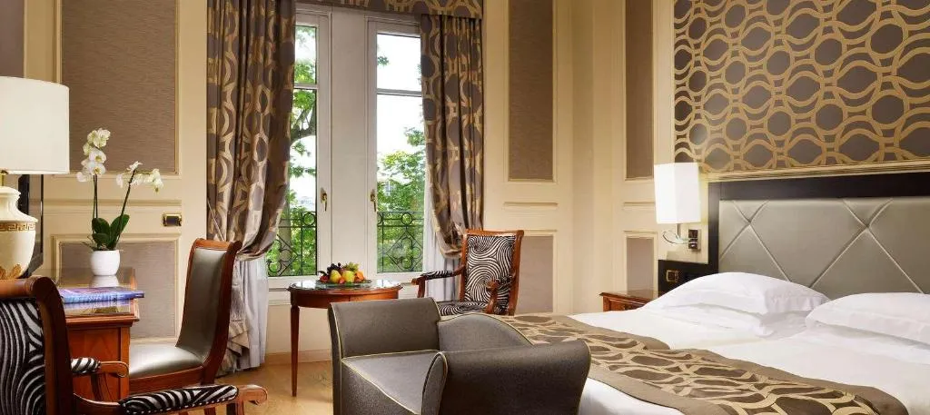 Room, Grand Visconti Palace, Milan