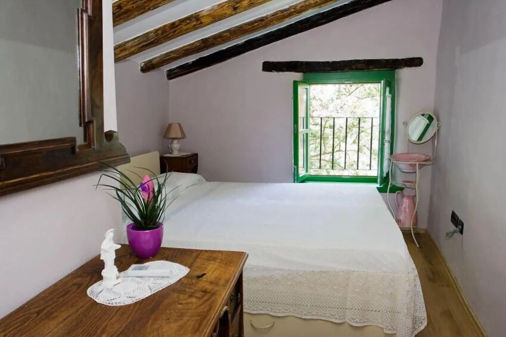 Room, Houses Of Motovun, Istria