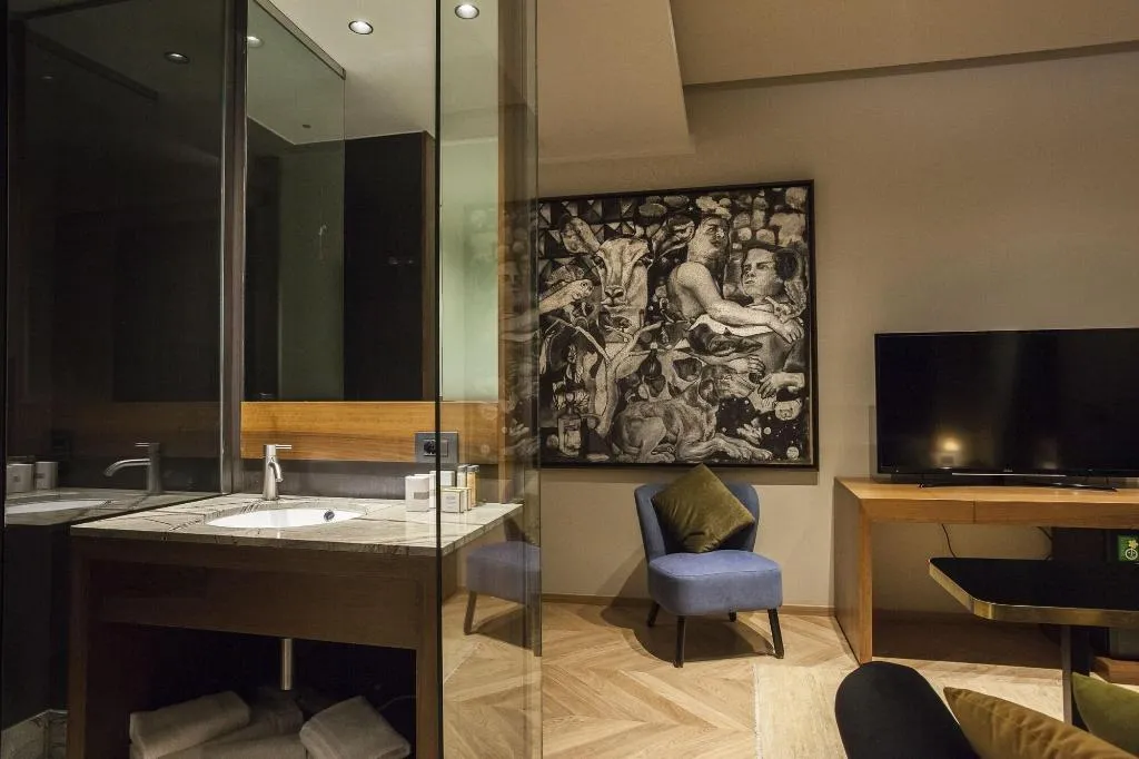 Room, Triviho, Rome
