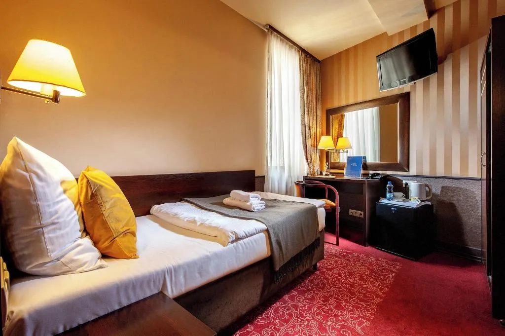 Room, Hotel Wielopole, Krakow