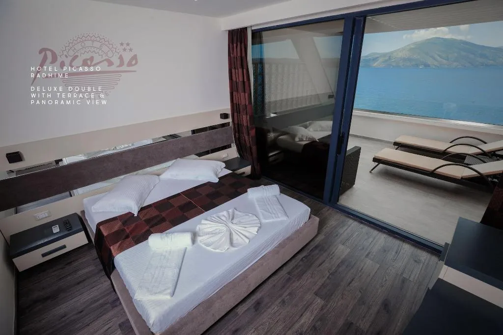 Room, Hotel Picasso, Kavaje