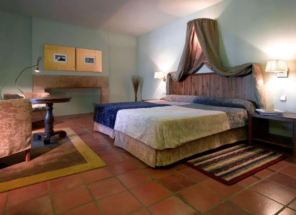 DOUBLE STANDARD Room, Parador de Trujillo, Madrid