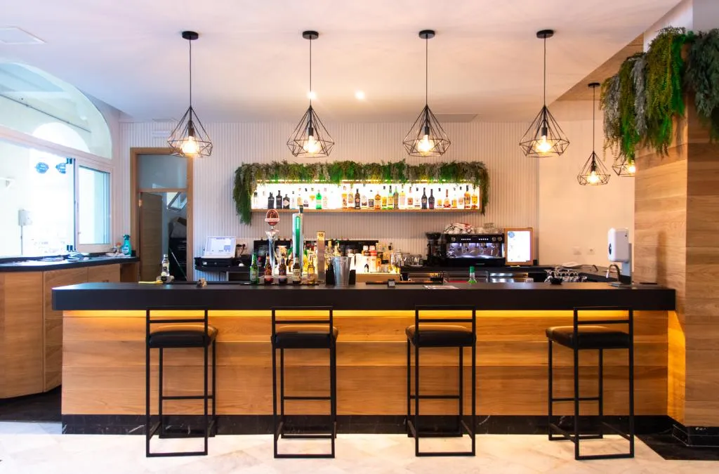 Bar, Comitas Floramar, Menorca