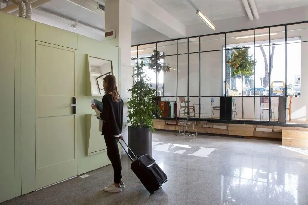Lobby, Bed and Boarding - Hostel, Naples