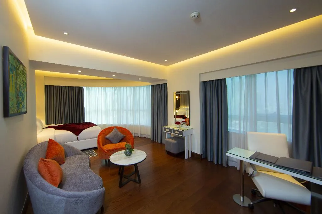 SINGLE EXECUTIVE Room, Number One Tower Suites, Dubai