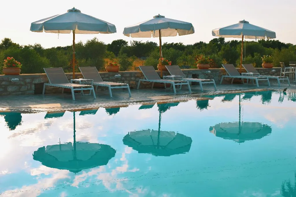 Pool, Kastro Maini, Kalamata