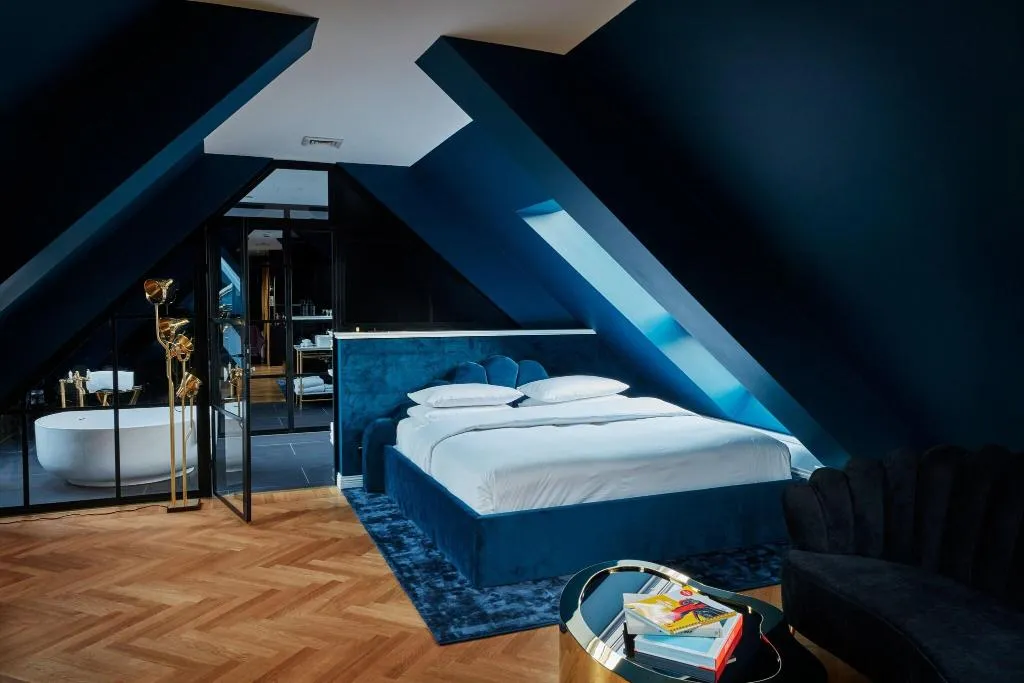 Room, Provocateur, Berlin, a part of Sircle Collection, Berlin
