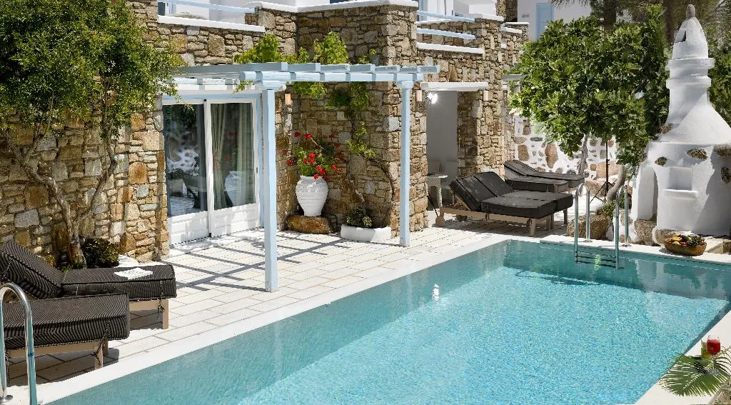 SUITE THREE BEDROOMS WITH PRIVATE POOL Room, Saint John Hotel Villas & Spa, Mykonos