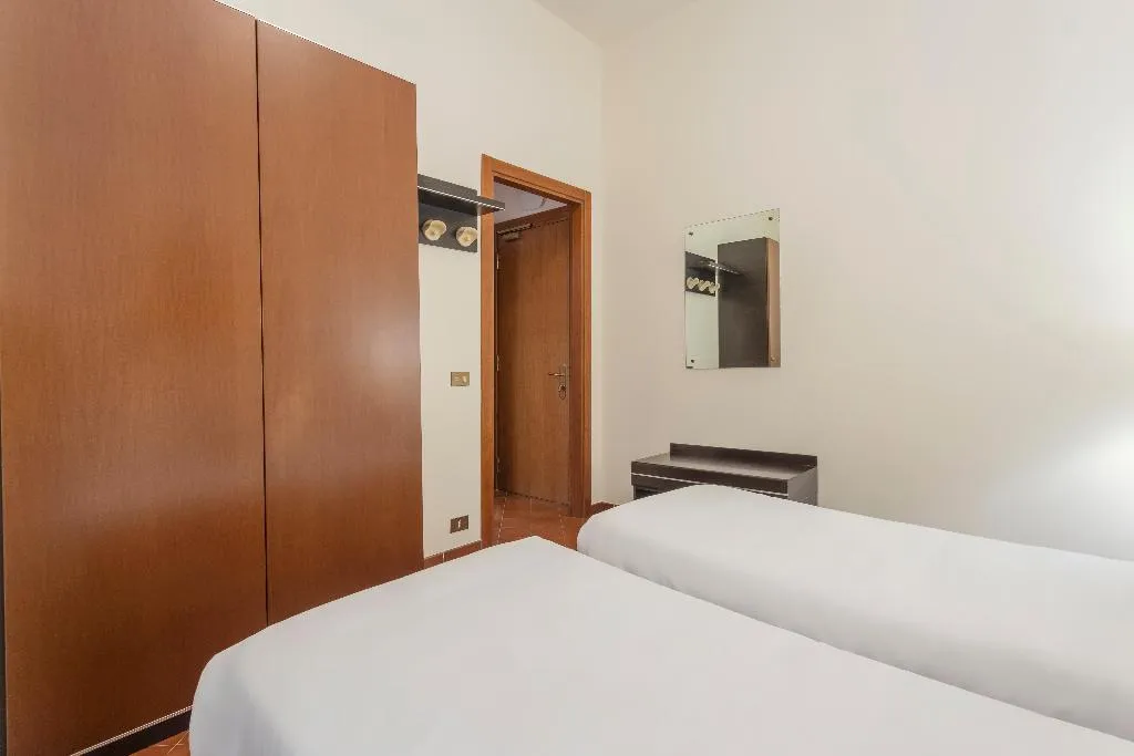 Double or Twin STANDARD Room, Crisol Europa, Palermo