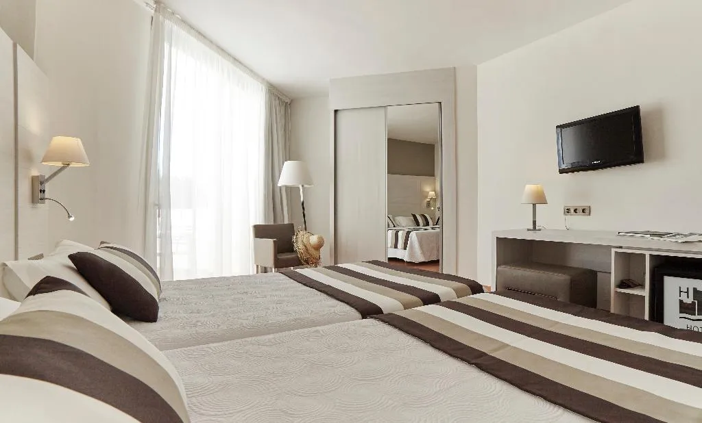 Room, Tres Torres, Ibiza