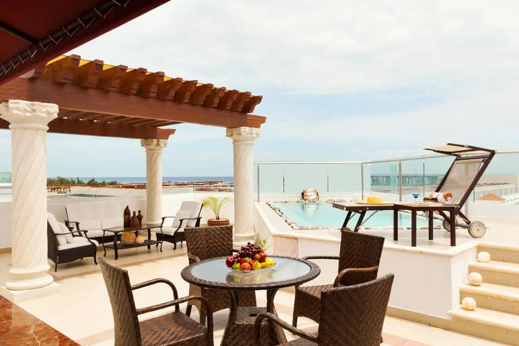 Terrace, Hyatt Vivid Playa Del Carmen - Adults Only, Playa Del Carmen