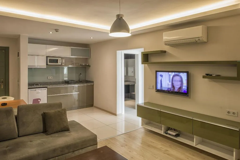 Room, Kleopatra Delfino, Antalya