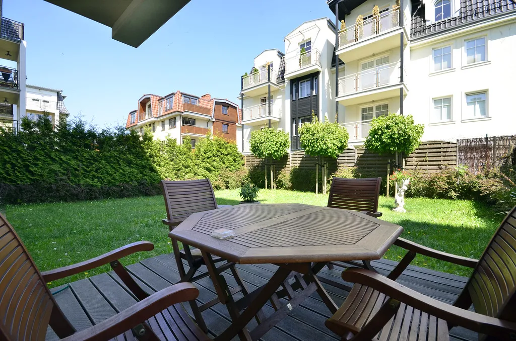 APARTMENT GARDEN VIEW Room, Dom & House Apartments Parkur Sopot, Gdansk