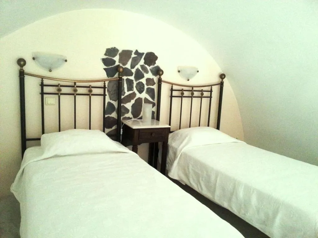 Room, Costa Marina Villas, Santorini