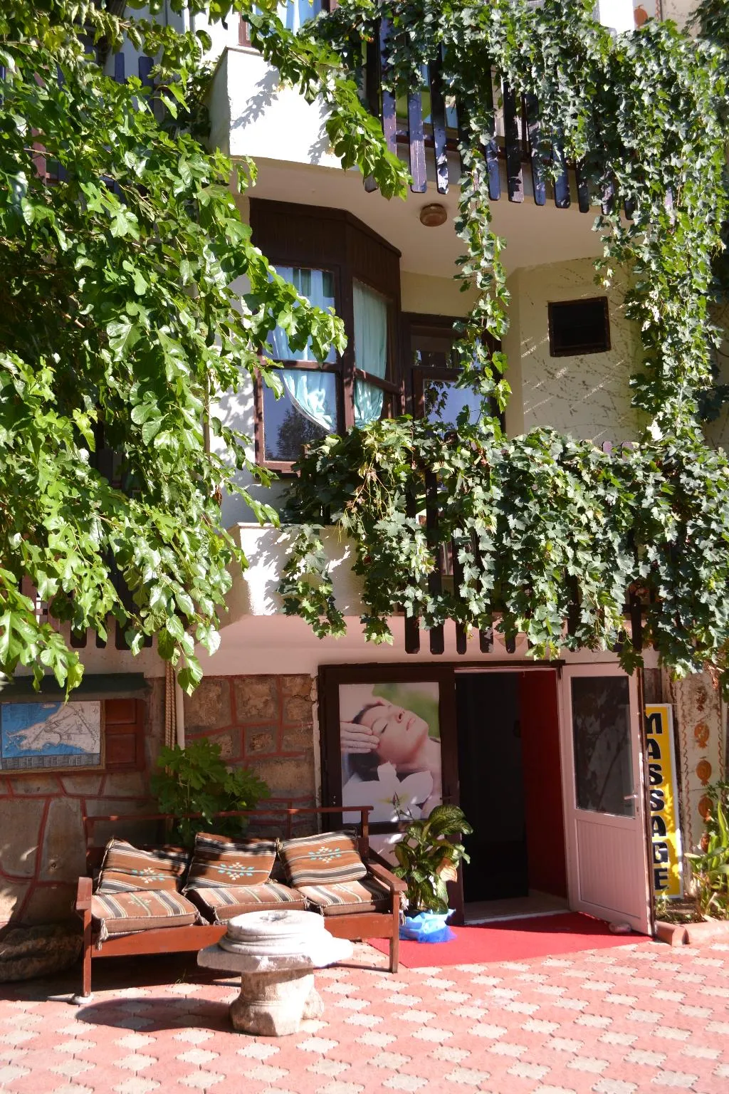Terrace, Neptun Hotel, Antalya
