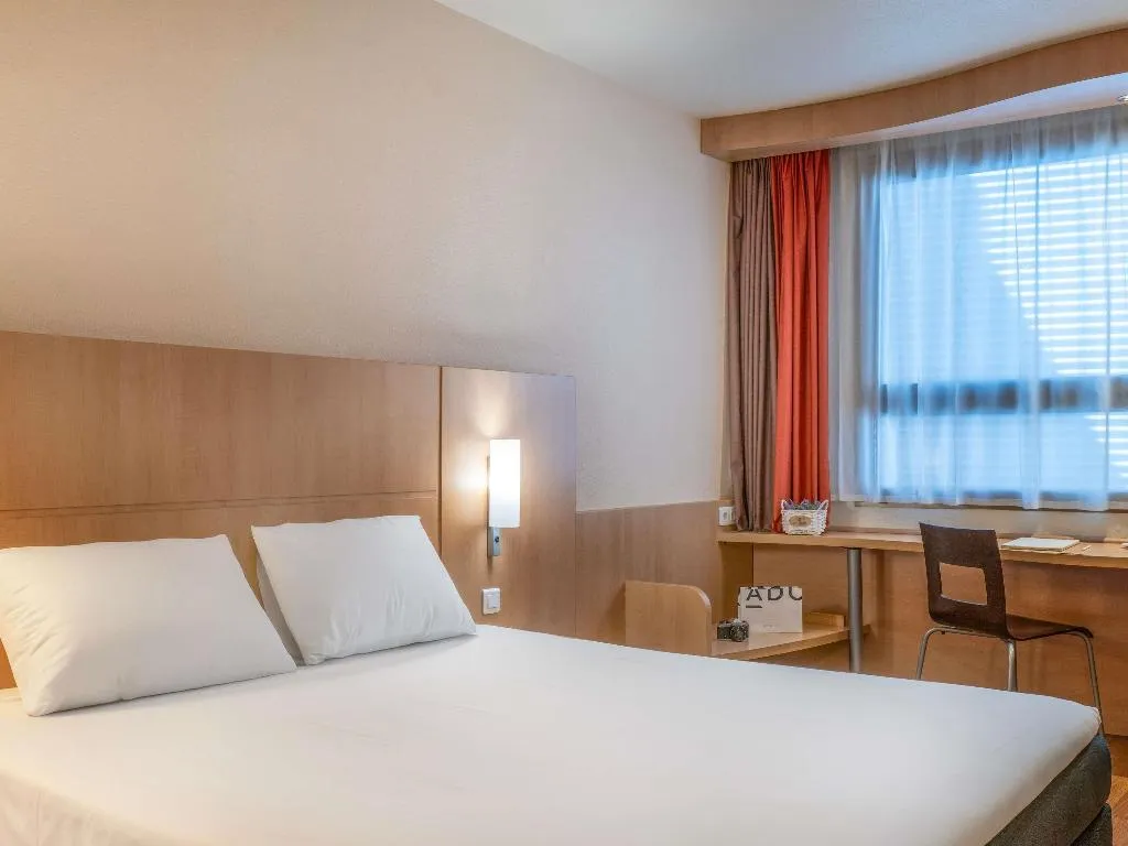 DOUBLE STANDARD Room, Ibis Madrid Centro las Ventas, Madrid
